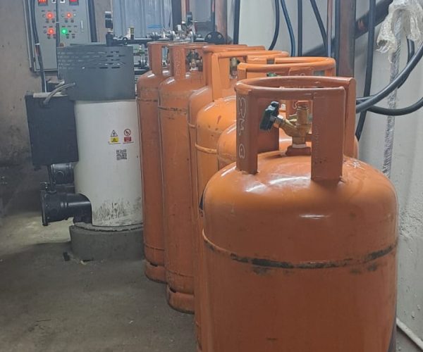 740baf8b-fac0-4aa0-9e6d-0f6972b7837c