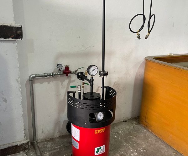 cba8b555-41b9-4933-93ba-58382bf851e4